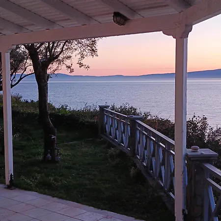 Palaiohora Avias 2 * Avía