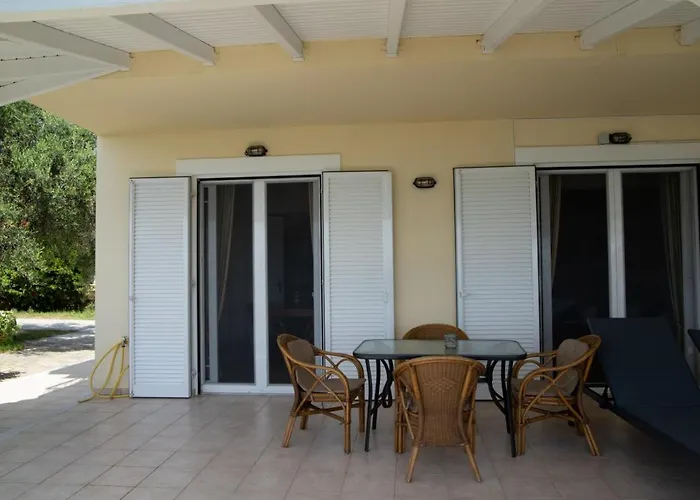 Palaiohora Avias 2 * Avía