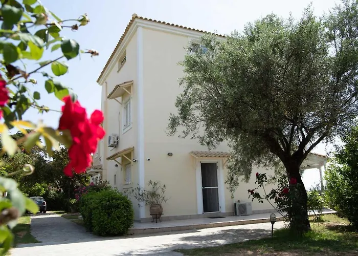 Palaiohora Avias 2 *