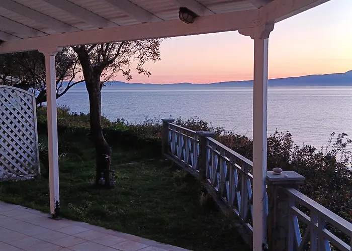 Palaiohora Avias 2 * Avía